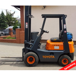 Wózek widłowy Toyota 3FW15.