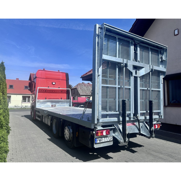 Mercedes-Benz Actros 2645 najazd hydrauliczny