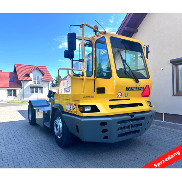 Ciągnik Terminalowy Terberg YT222 4x2