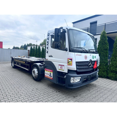 Ciągnik terminalowy Kamag...