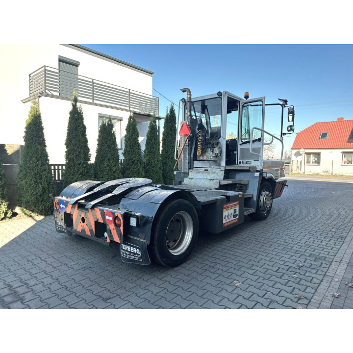 Ciągnik Terminalowy Terberg YT182 2020