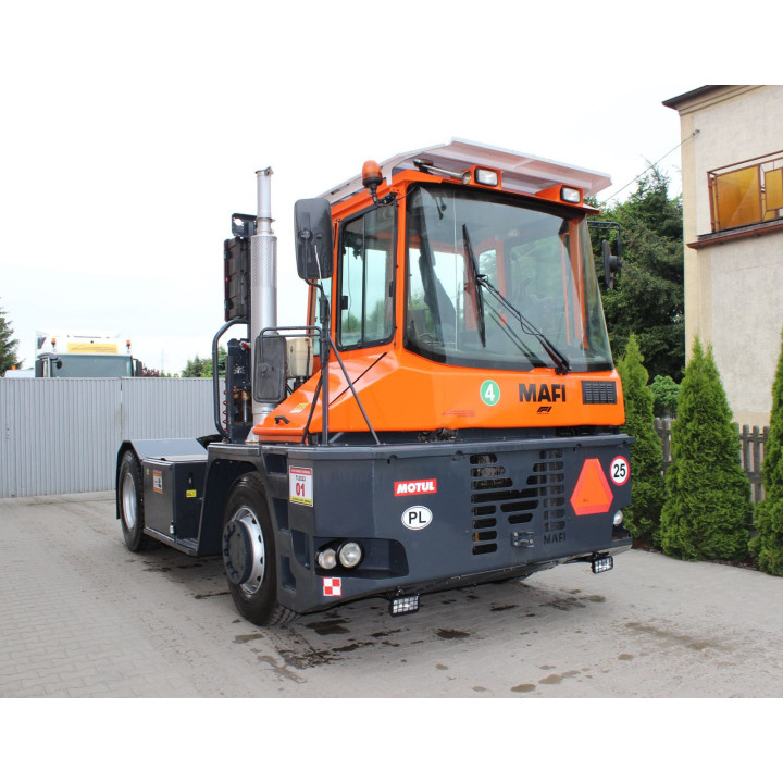 Ciągnik terminalowy Mafi 30 RZ 4x4 2012