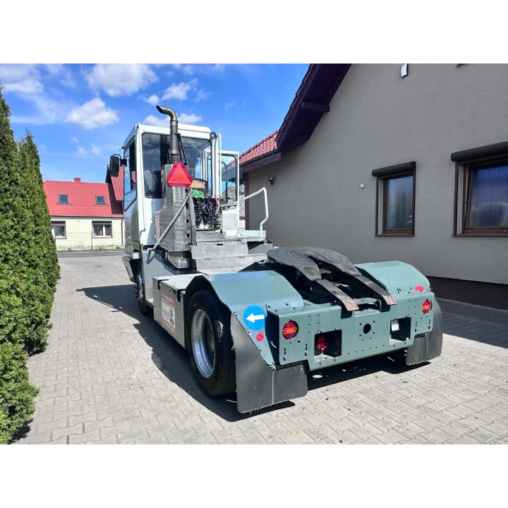 Ciągnik terminalowy Terberg YT222 2019