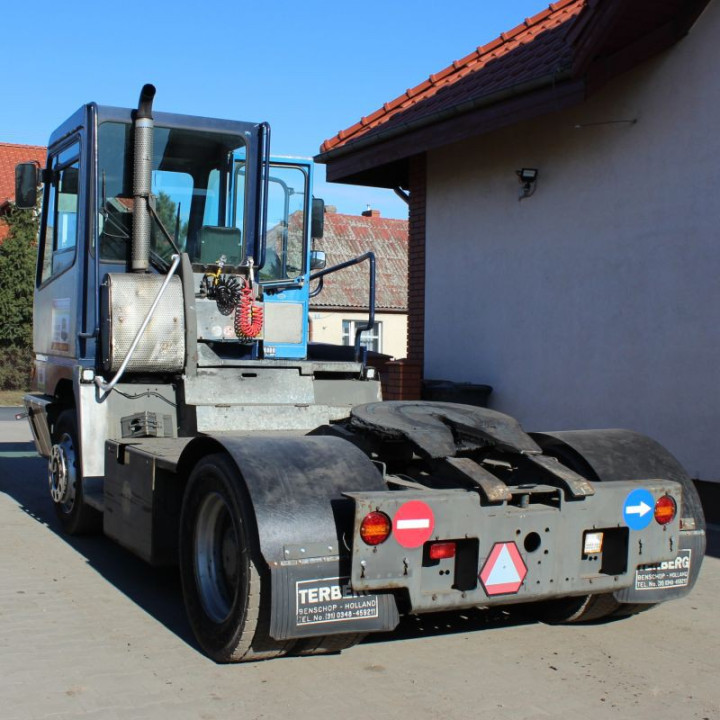 Ciągnik Terminalowy Terberg YT222