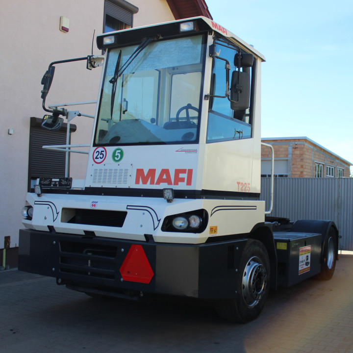 Ciągnik terminalowy MAFI T225d