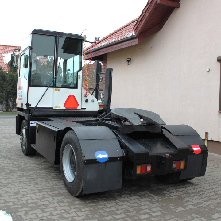 Ciągnik terminalowy Kalmar TT612D 2015