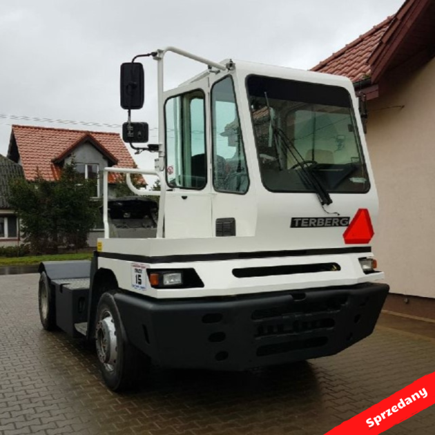 Ciągnik terminalowy Terberg YT222 2013