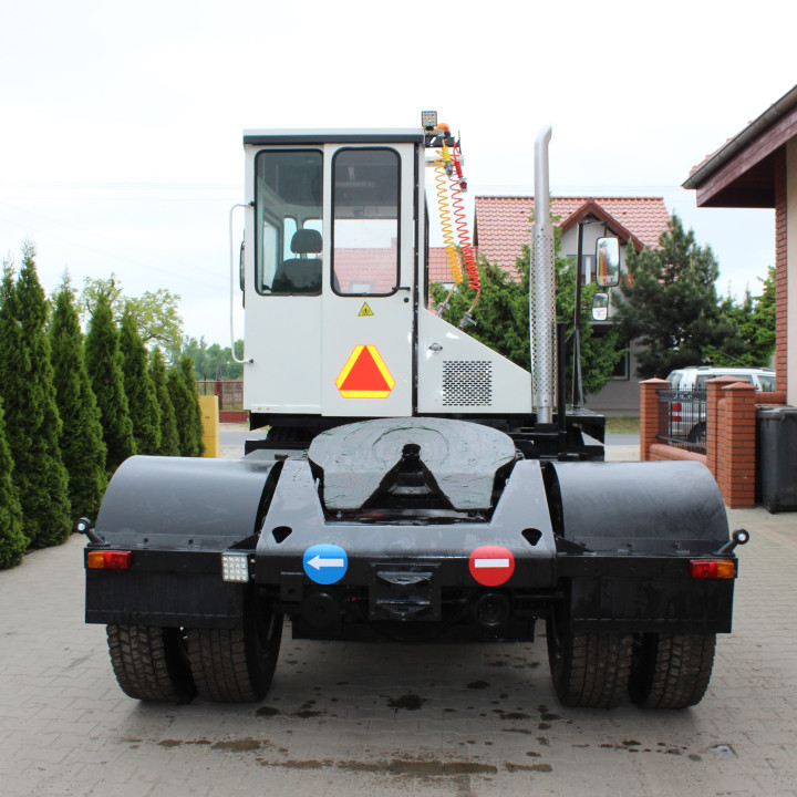 Ciągnik terminalowy Terberg Kalmar ET-120