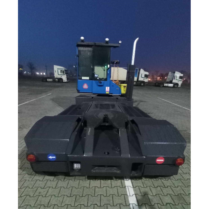 Ciągnik terminalowy Kalamr TT616 2013