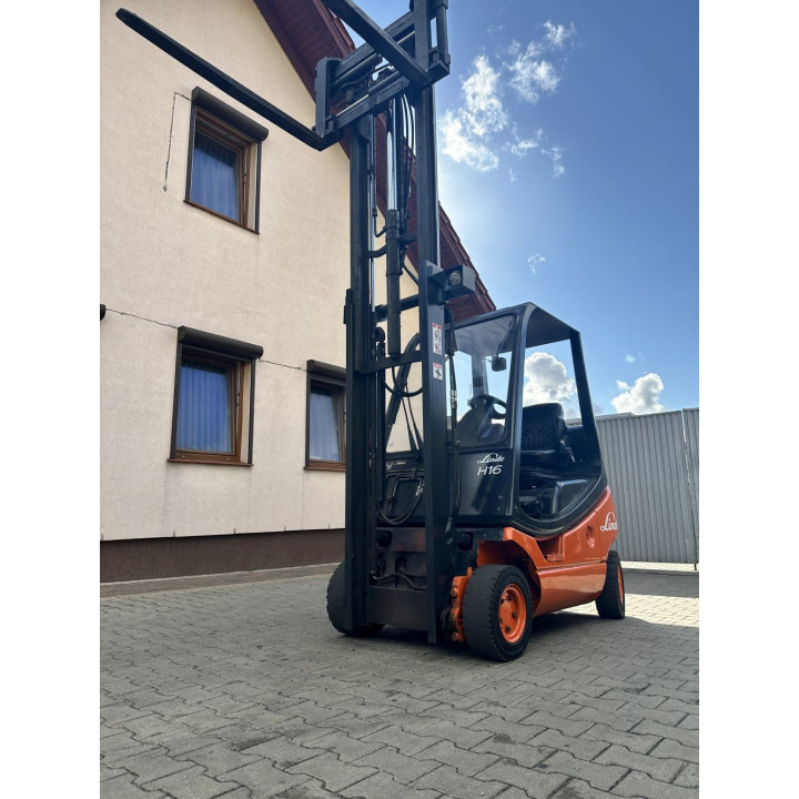 Wózek widłowy Linde H16